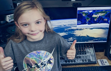 Die mysteriöse Kommunikation eines 8-jährigen Mädchens mit ISS-Astronauten
